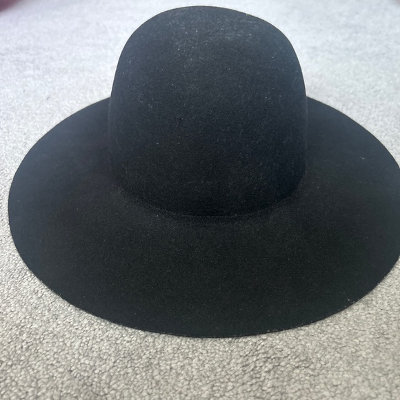 Aldo Hat - Picture 1 of 2